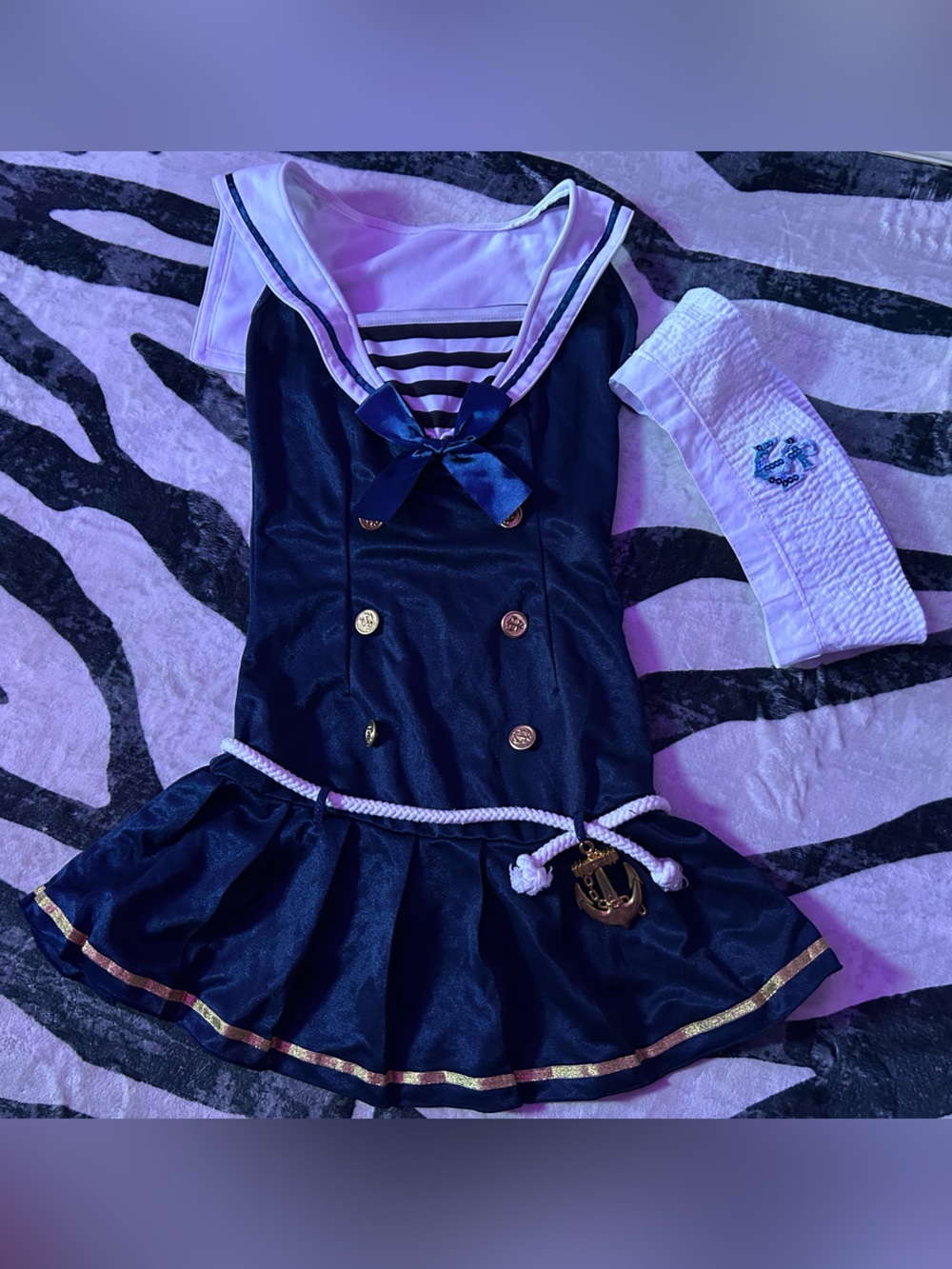 Discontinued Leg Avenue sailor mate costume